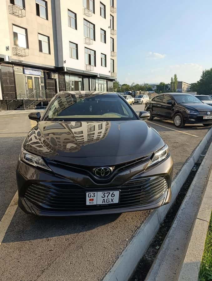 Toyota Camry 2017, Кызыл-Кия