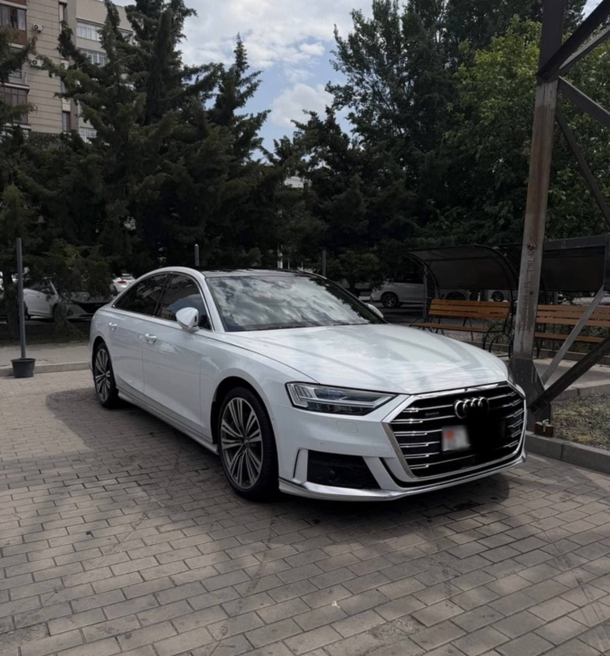 Audi A8 2020, Бишкек