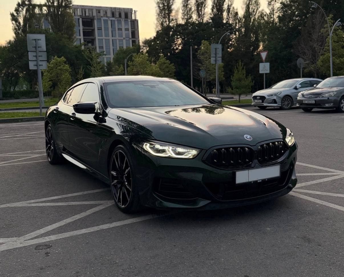 BMW 8 Series 2023, Бишкек