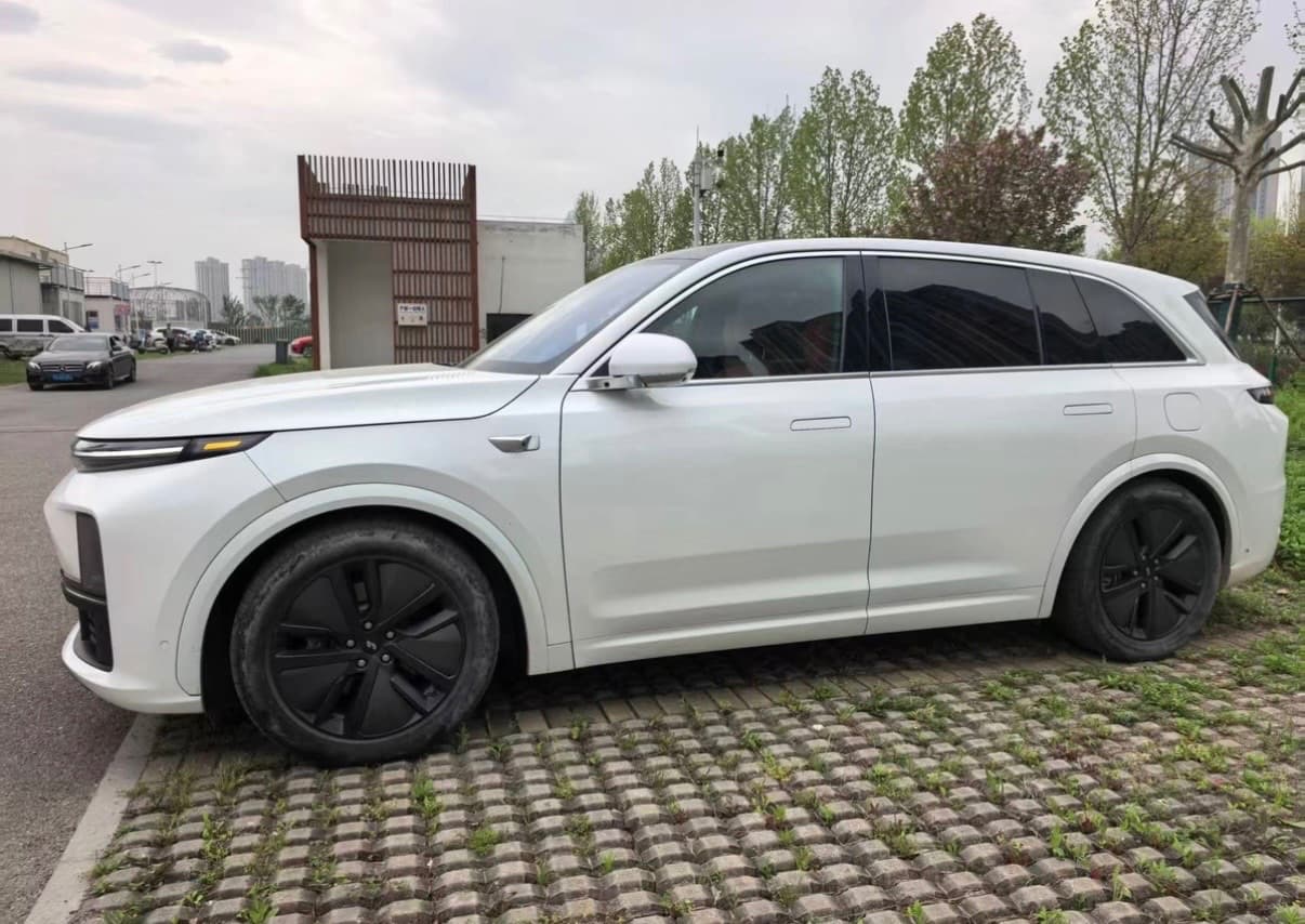 Li Auto (LiXiang) L7 2024, Бишкек