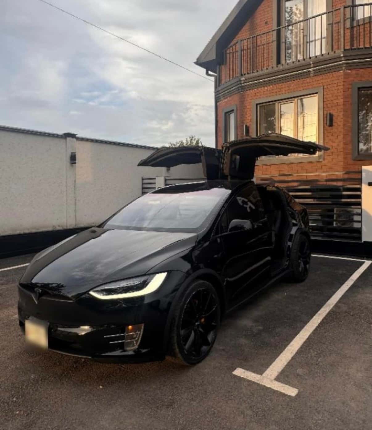 Tesla Model X 2019, Бишкек