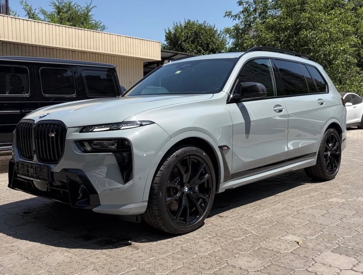 BMW X7 2023, Бишкек