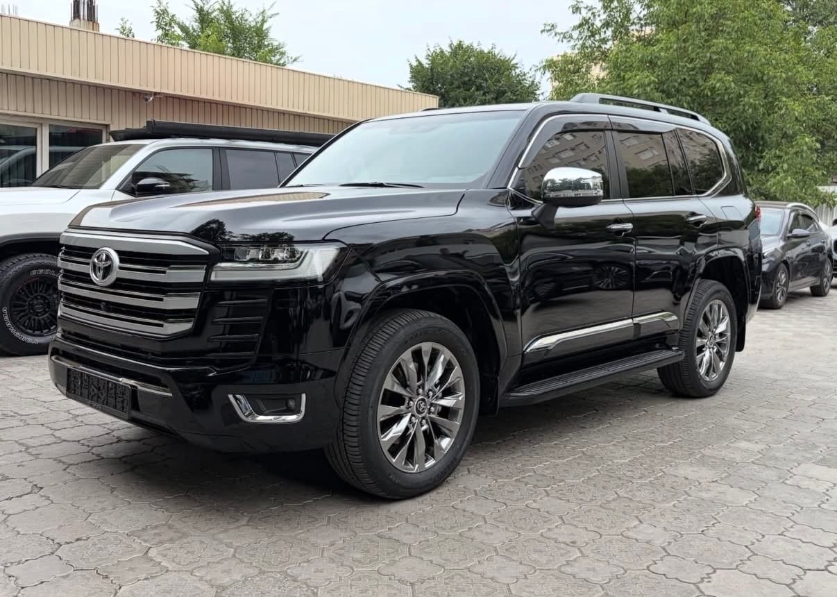 Toyota Land Cruiser 300 2024, Бишкек
