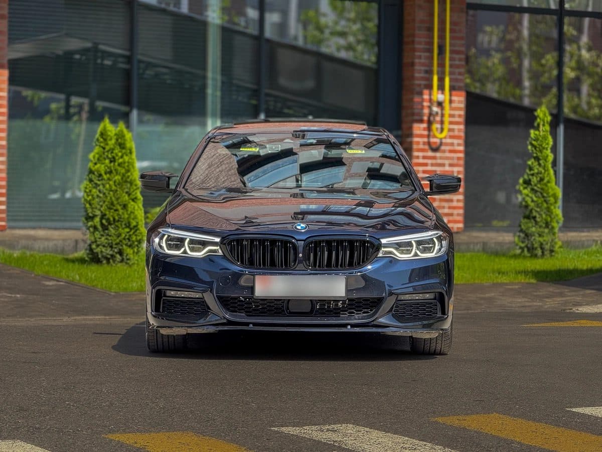 BMW 5 серия 2019, Бишкек