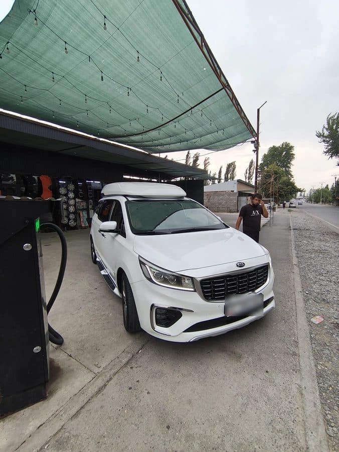 Kia Carnival 2019, Манас
