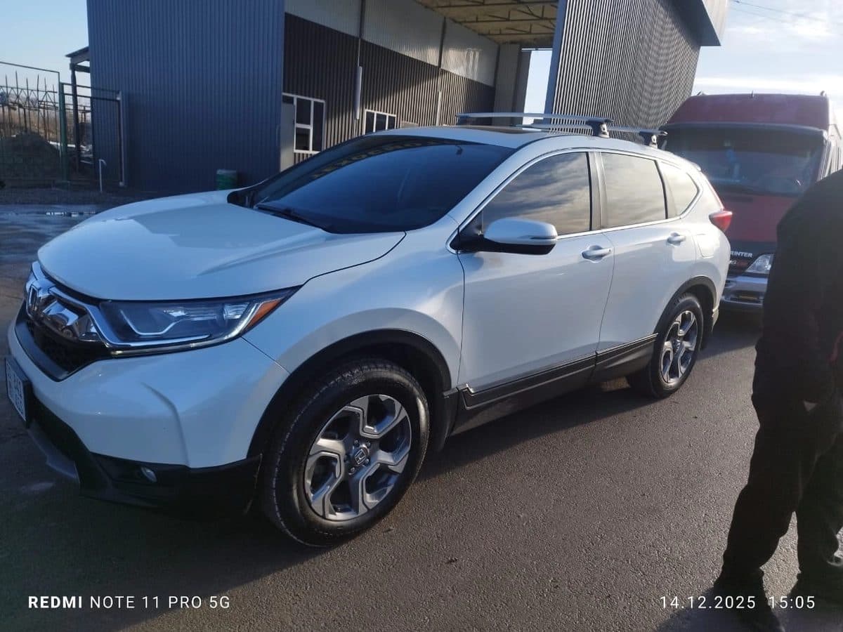 Honda CR-V 2018, Кызыл-Кия