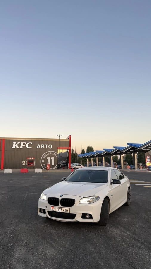 BMW 5 серии 2016, Бишкек