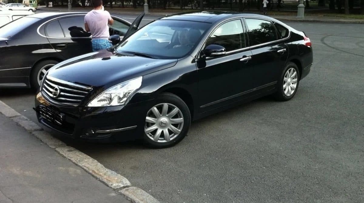 Nissan Teana 2010, Каракол