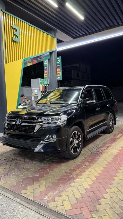 Toyota Land Cruiser 200 2017, Бишкек