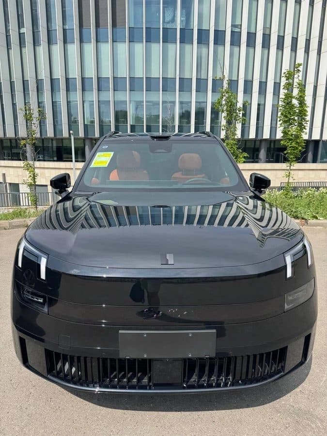 Lynk & Co 900 2025, Бишкек