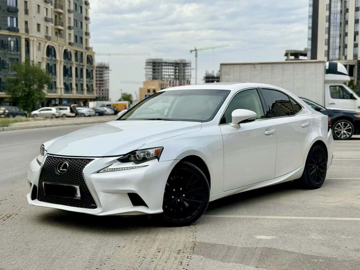 Lexus IS 2016, Бишкек