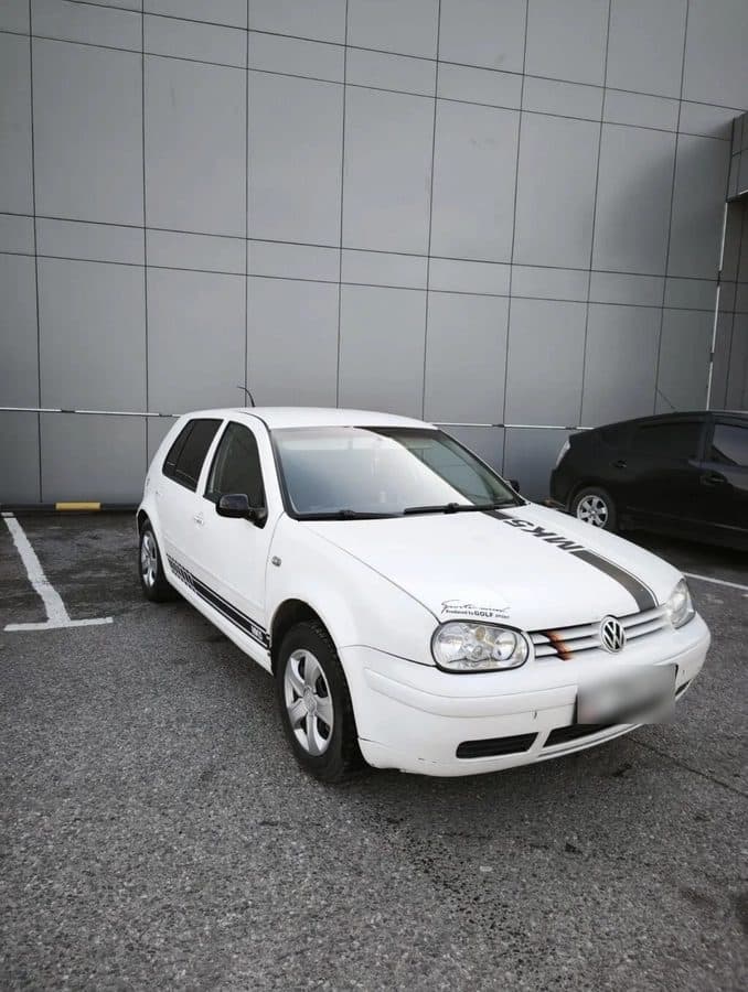 Volkswagen Golf 2003, Бишкек