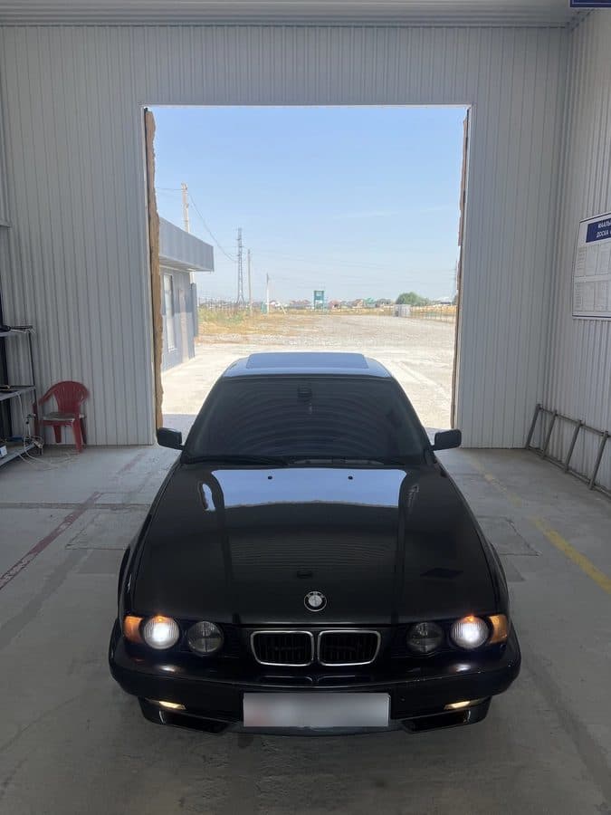 BMW 5 серии 1993, Бишкек