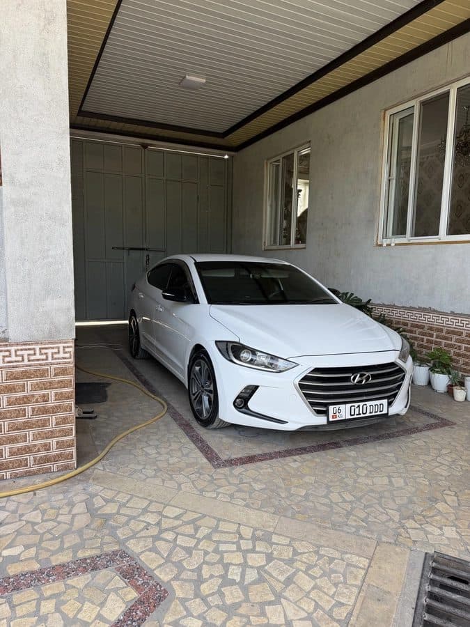 Hyundai Avante 2017, Бишкек