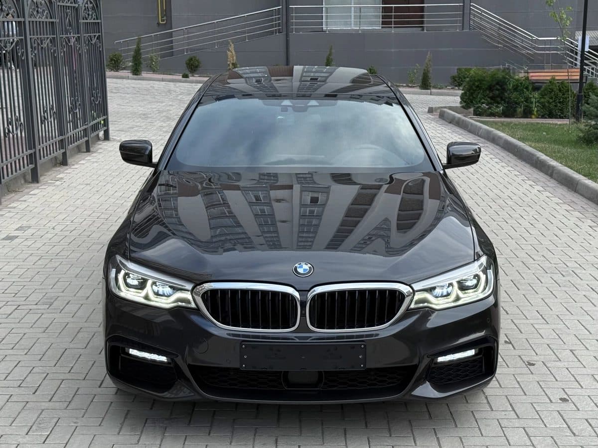 BMW 5 серии 2020, Бишкек
