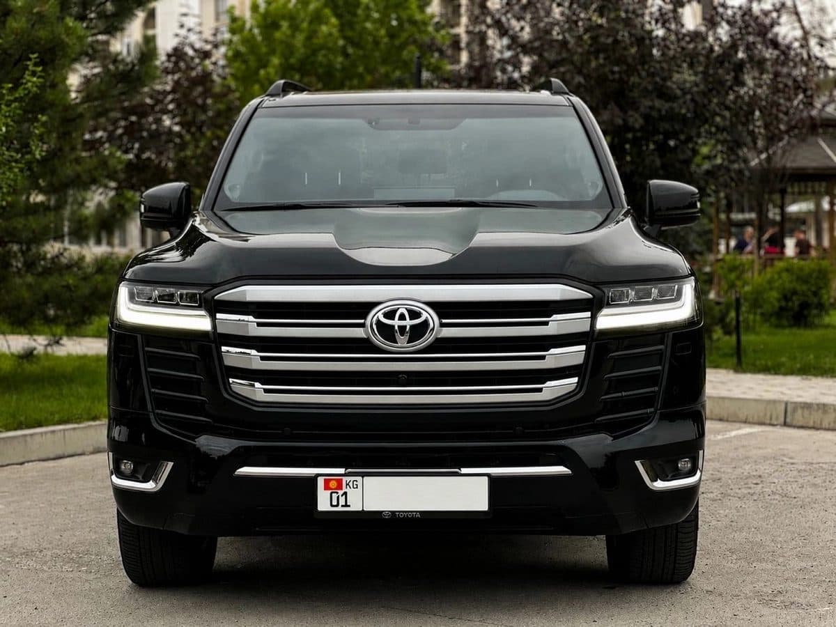 Toyota Land Cruiser 300 2024, Бишкек