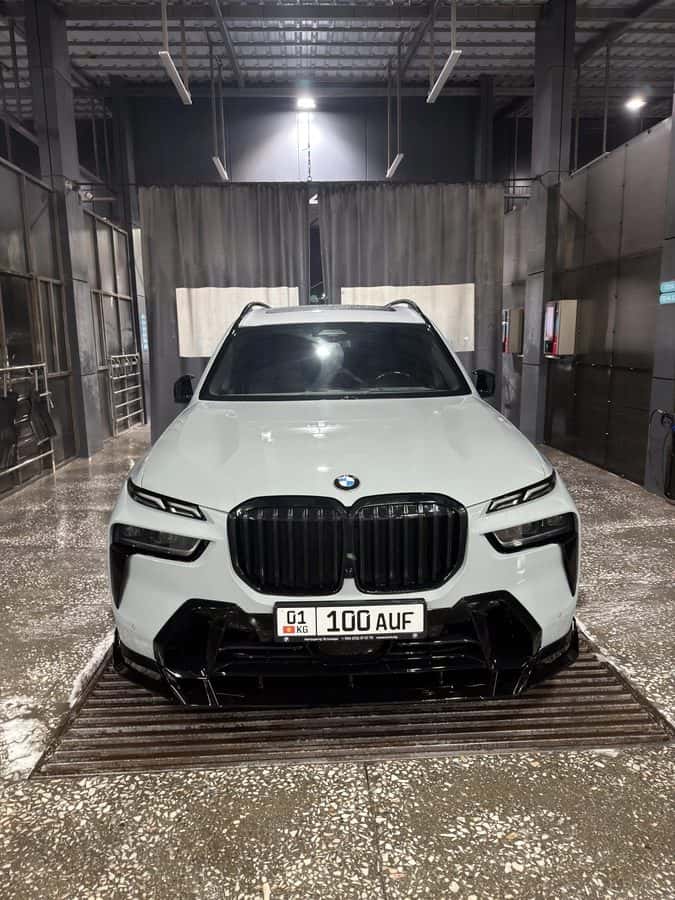 BMW X7 2022, Бишкек