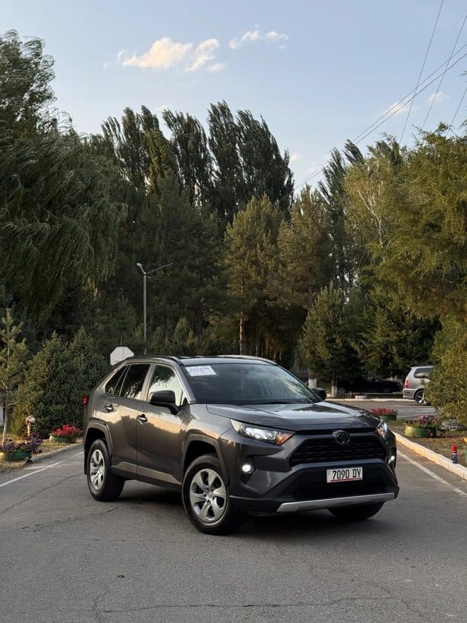 Toyota RAV4 2020, Токмок