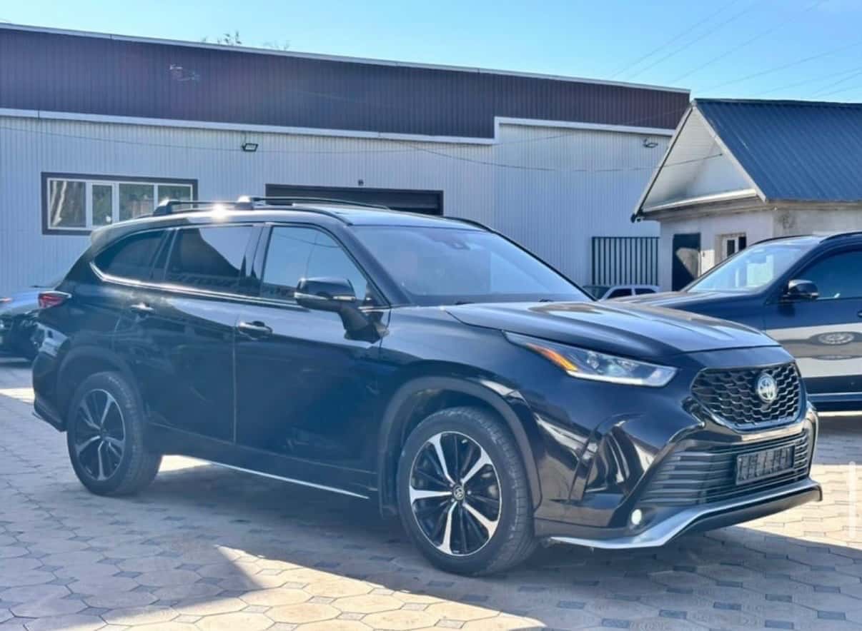 Toyota Highlander 2022, Бишкек