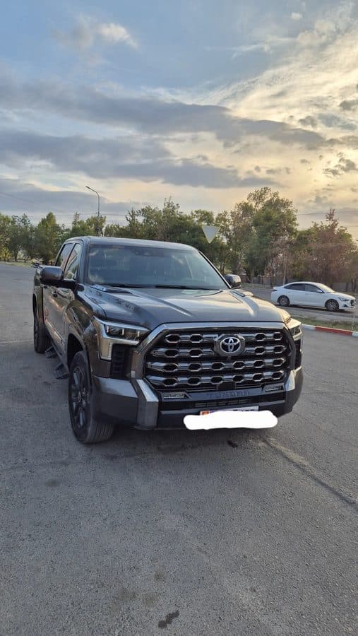 Toyota Tundra 2024, Бишкек