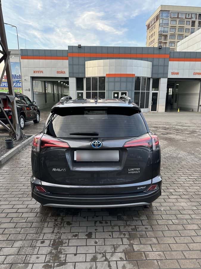Toyota RAV4 2018, Бишкек
