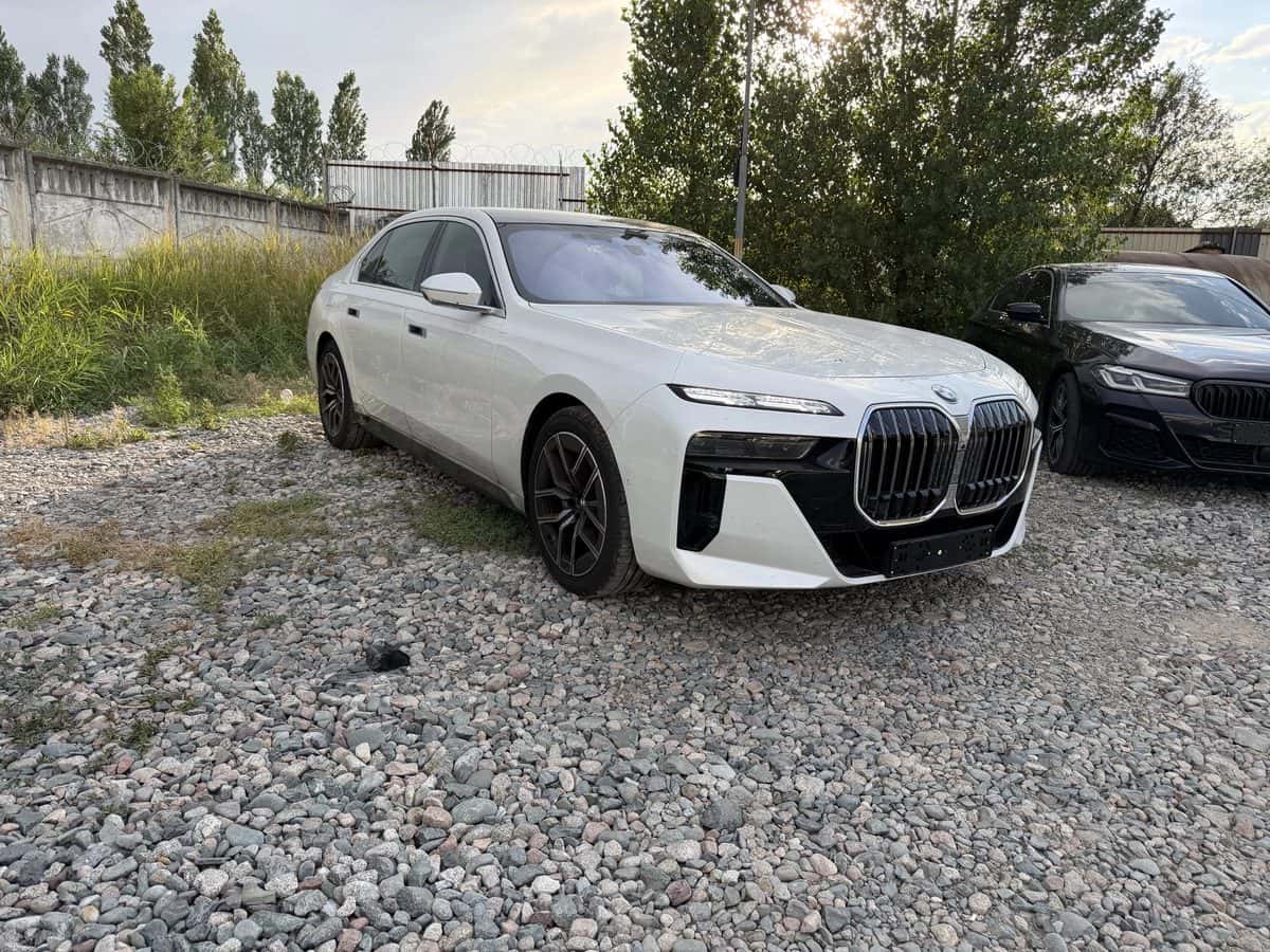 BMW 7 Series 2026, Бишкек