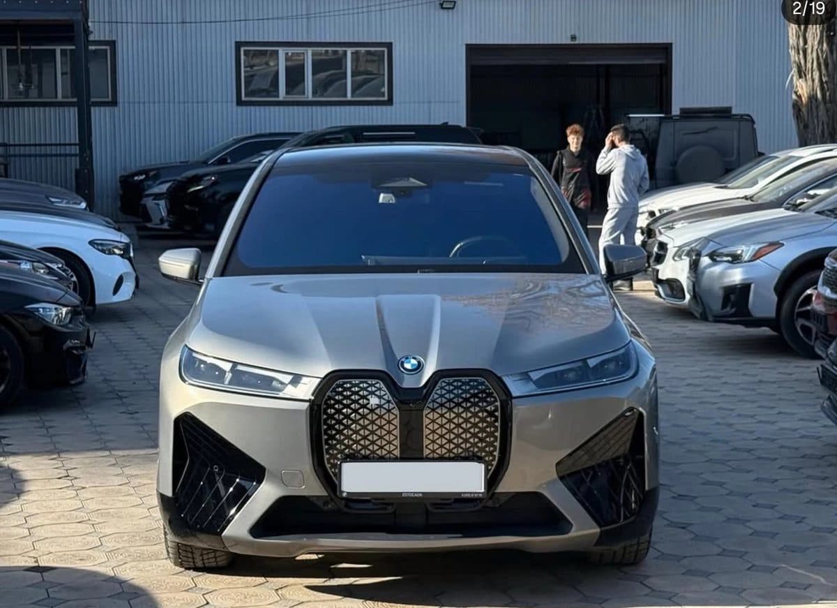 BMW iX 2023, Бишкек
