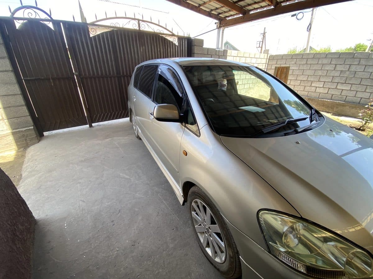 Toyota Ipsum 2002, Токмок