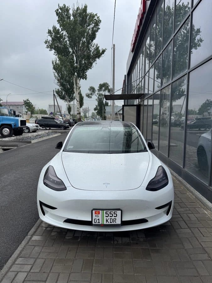 Tesla Model 3 2020, Бишкек