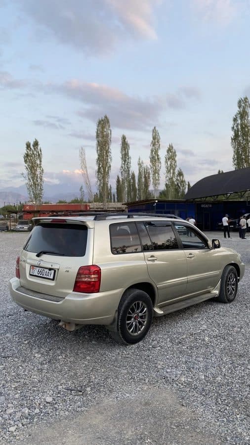 Toyota Highlander 2002, Баткен