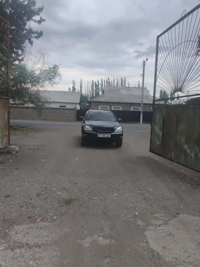 Toyota Harrier 2003, Шамалды-Сай