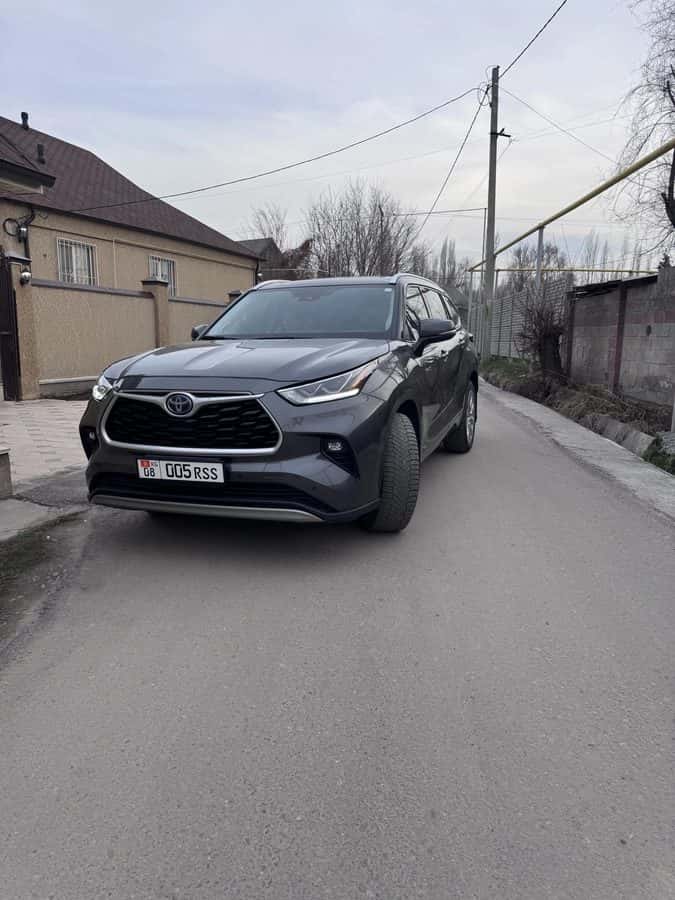 Toyota Highlander 2020, Бишкек