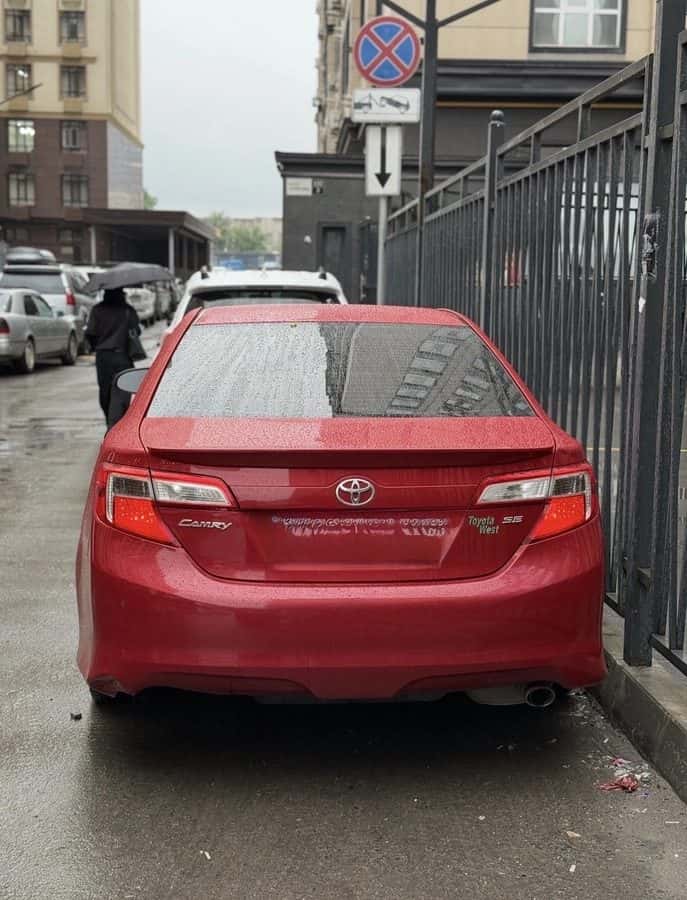 Toyota Camry 2014, Ош