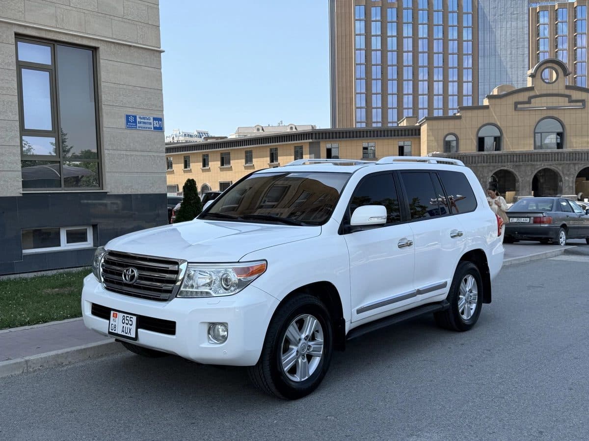 Toyota Land Cruiser 200 2008, Бишкек