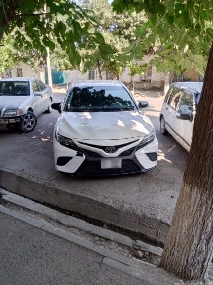Toyota Camry 2018, Ош