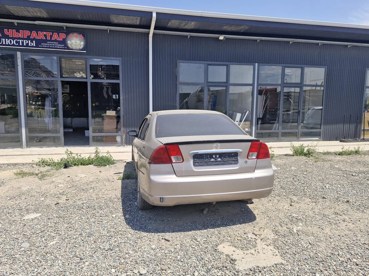 Honda Civic 2003, Ош