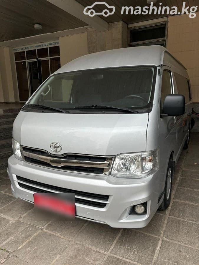 Toyota Hiace 2012, Ош