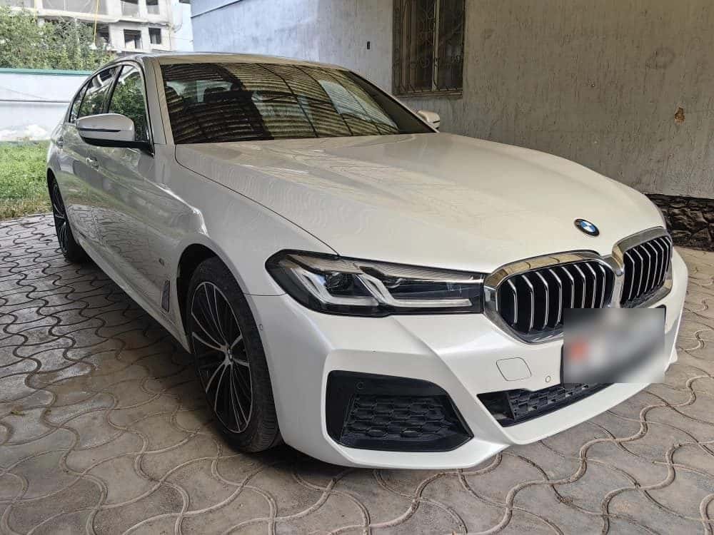 BMW 5 Series 2021, Бишкек