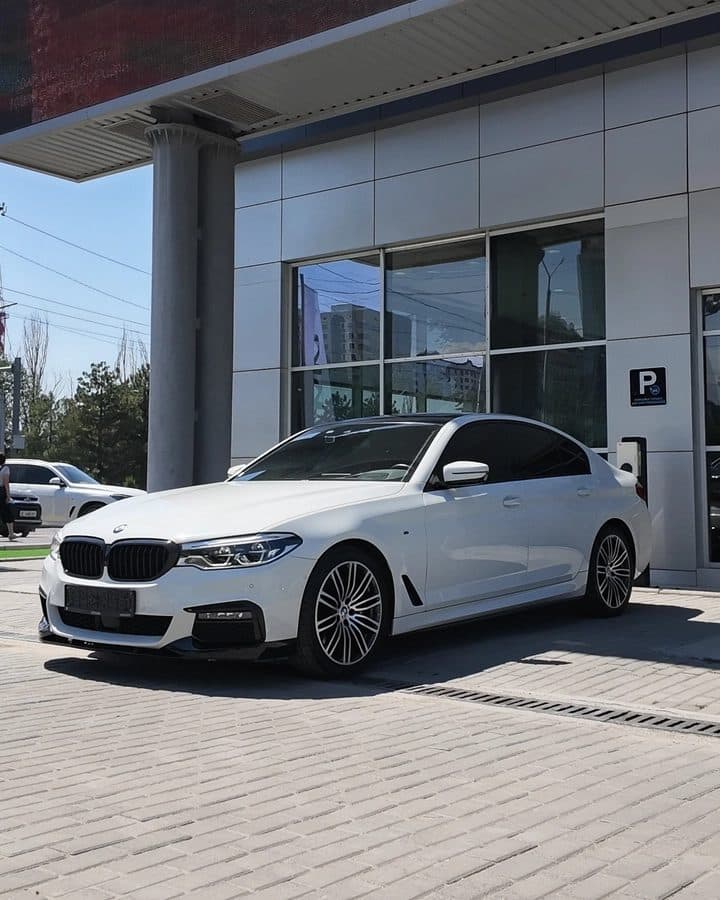 BMW 5 Series 2019, Бишкек