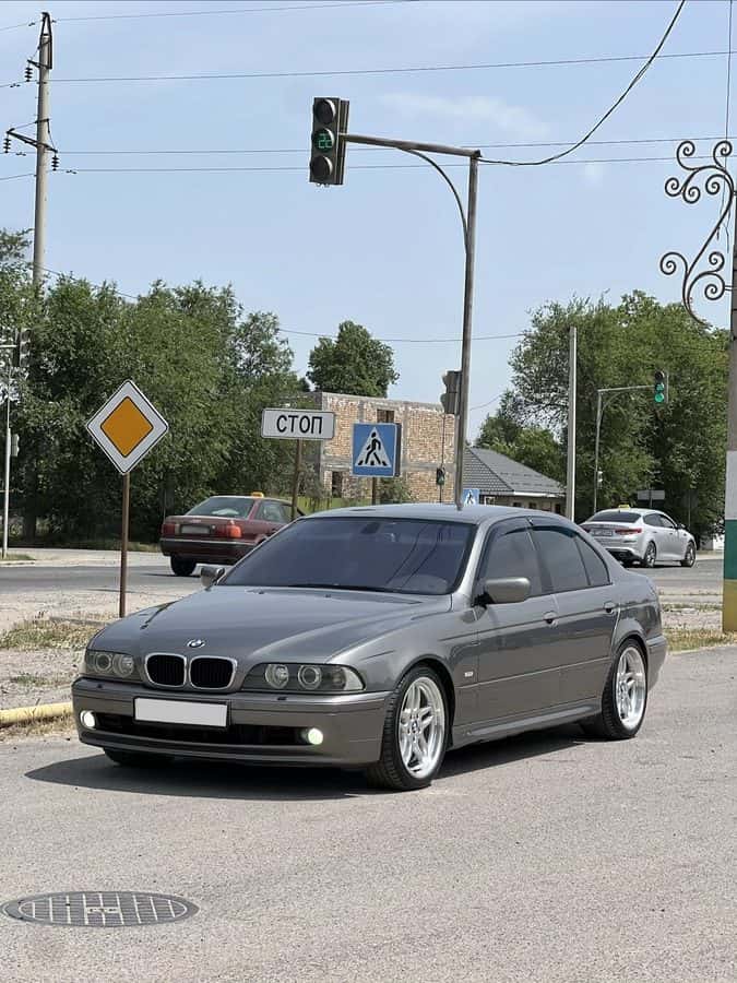 BMW 5 Series 2002, Кант
