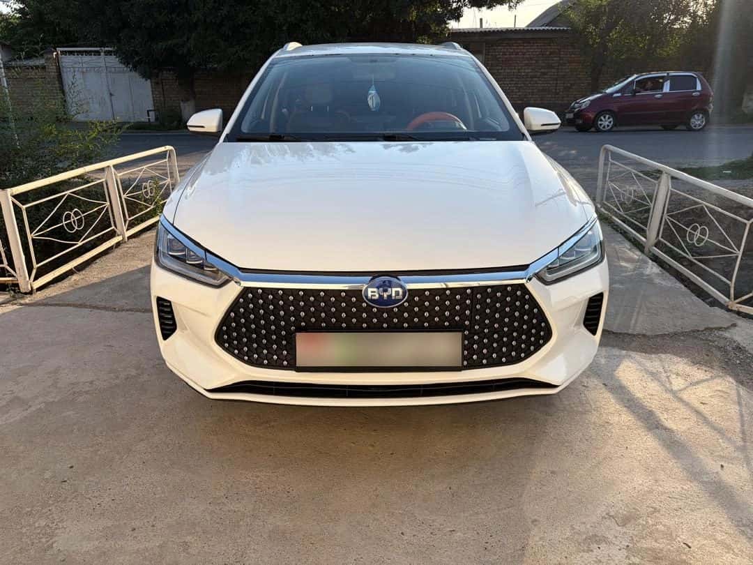 BYD e2 2022, Манас