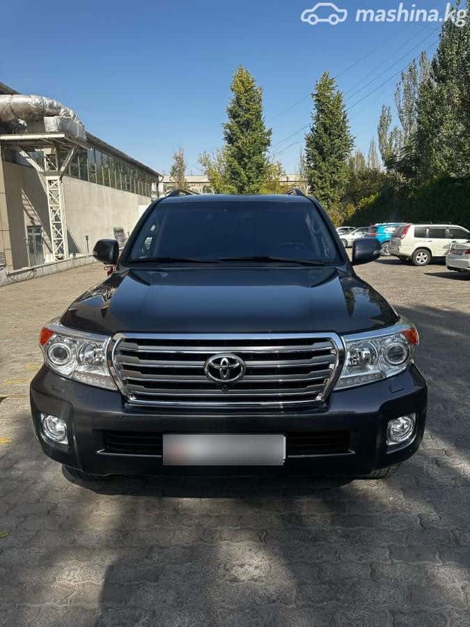 Toyota Land Cruiser 200 2014, Бишкек