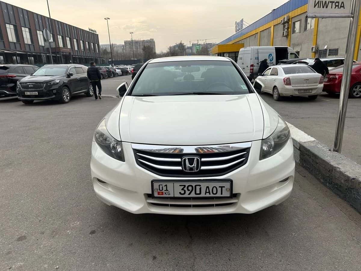 Honda Accord 2010, Бишкек
