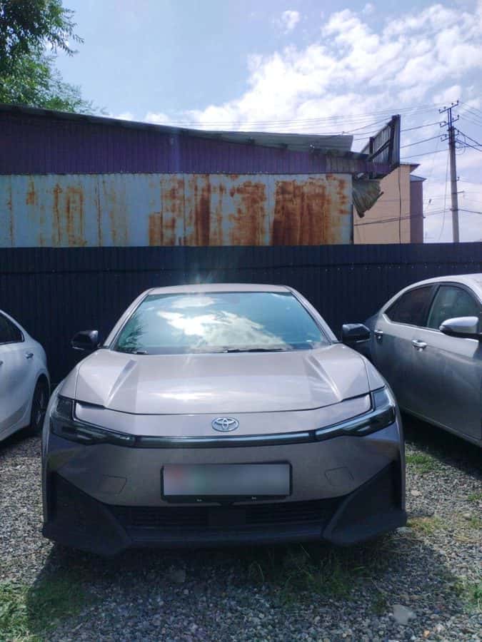 Toyota bZ3 2023, Ош