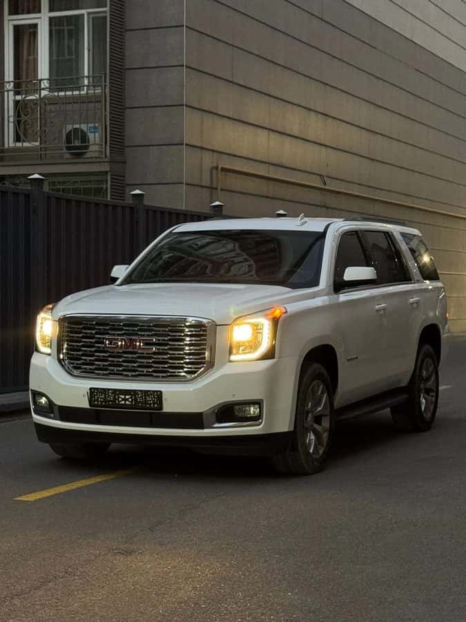 GMC Yukon 2017, Бишкек