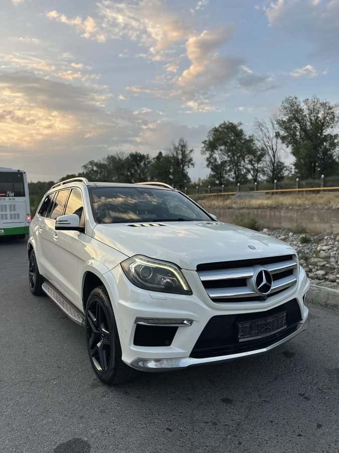 Mercedes-Benz GL 2013, Бишкек
