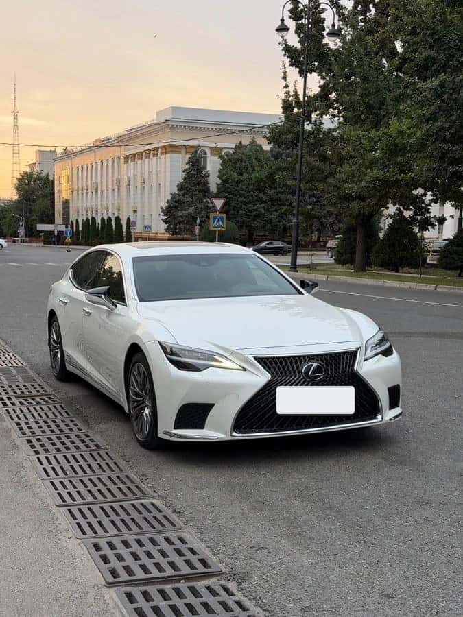 Lexus LS 2022, Бишкек