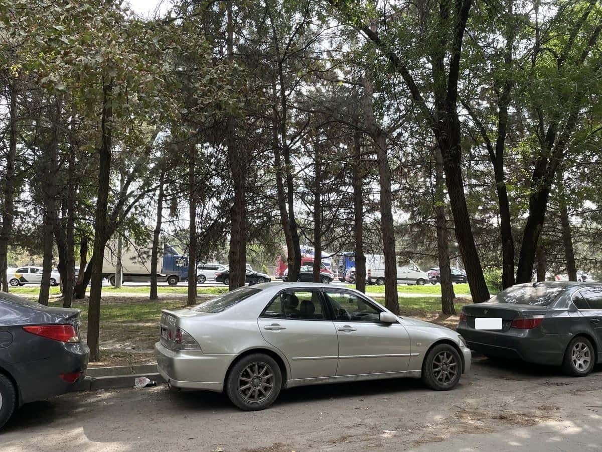 Lexus IS 2002, Кызыл-Кия