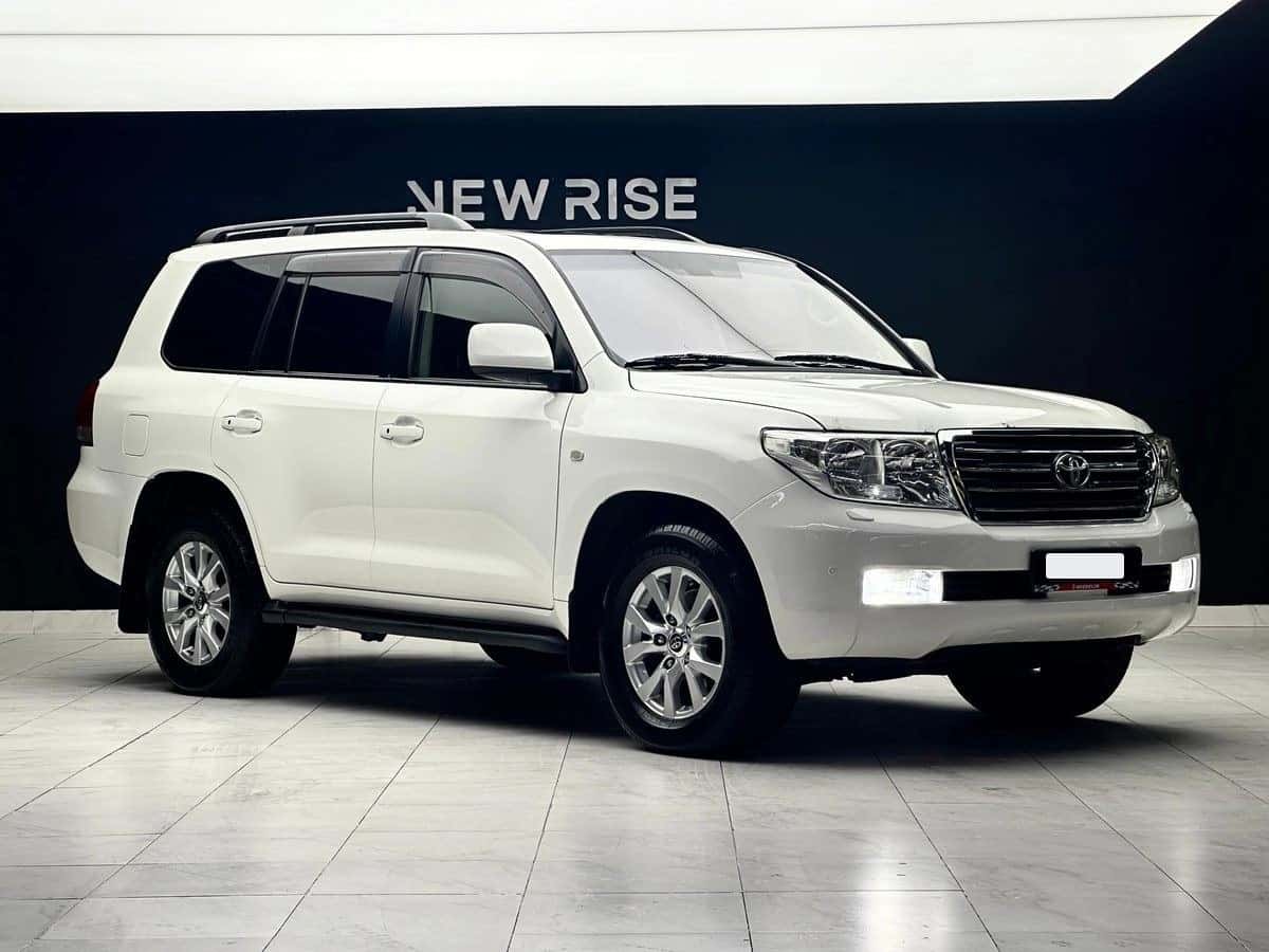 Toyota Land Cruiser 200 2008, Бишкек