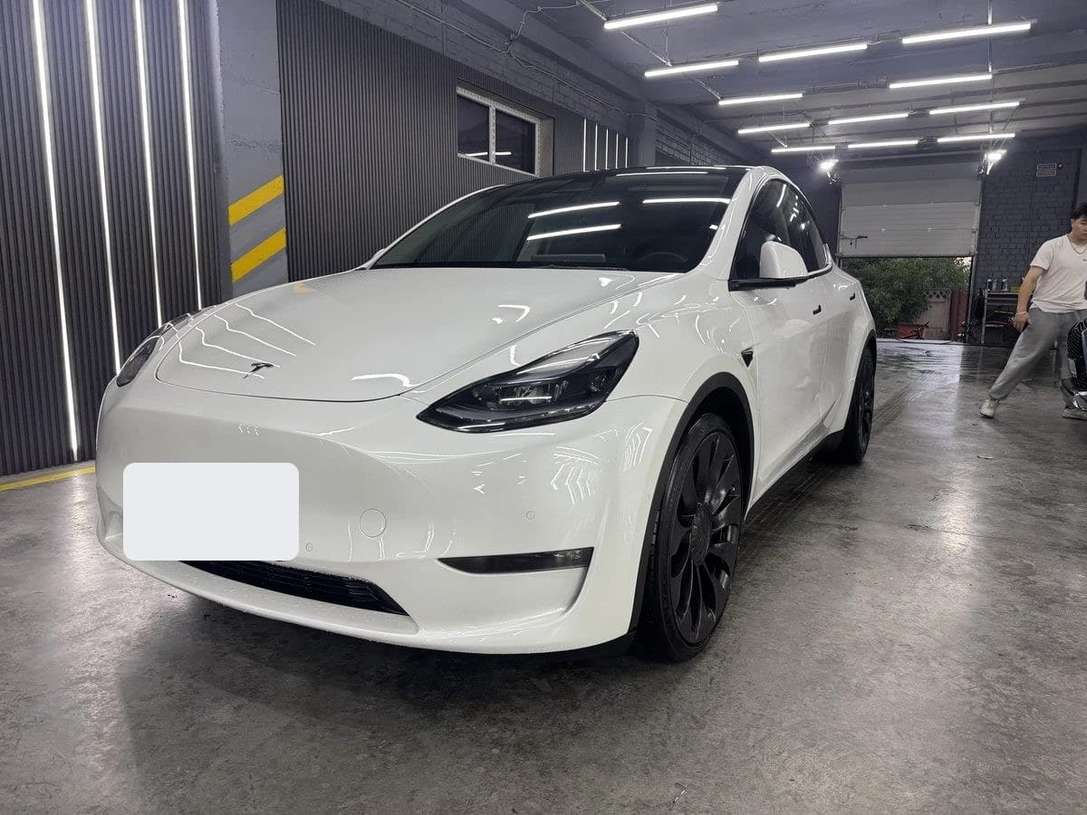 Tesla Model Y 2021, Бишкек